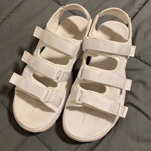 Fila Disruptor Platform Sandals - White Size 10